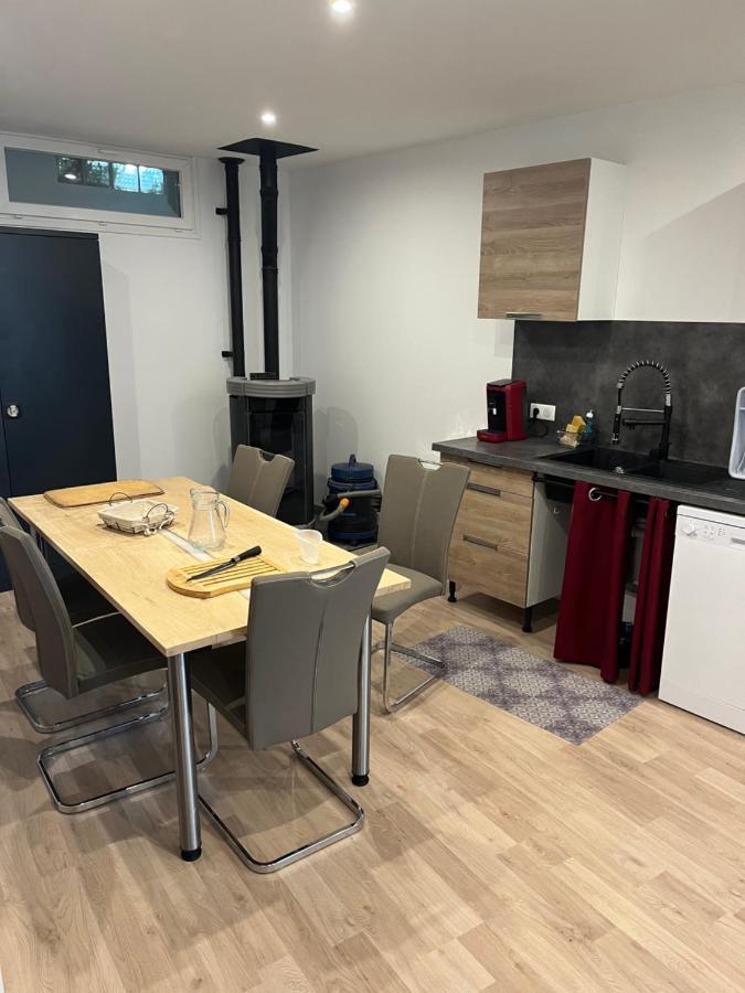 Appartement T4 140 M2 Spacieux Et Calme Pour 8 Personnes 뤼생소베르 외부 사진